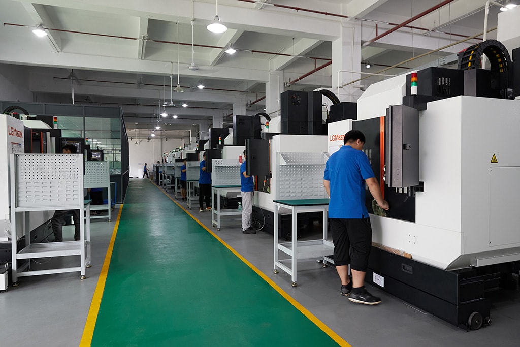 3 axis,4 axis, and 5 axis CNC Machining workshop of Machining Precision 